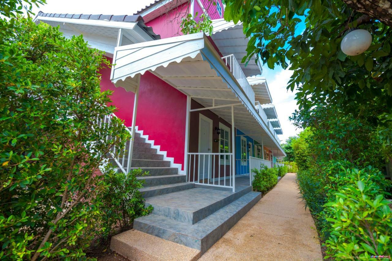 סקון נקהון Color Ville Hotel Sha Certified מראה חיצוני תמונה